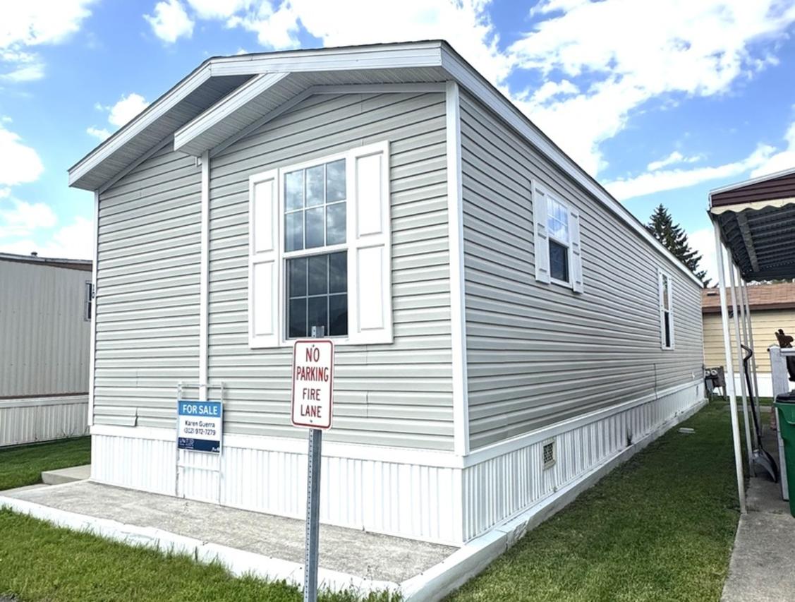 10 Cedar St., Countryside, IL 60525