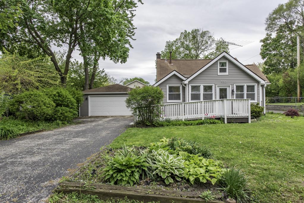 532 N Prospect Dr., Round Lake Park, IL 60073