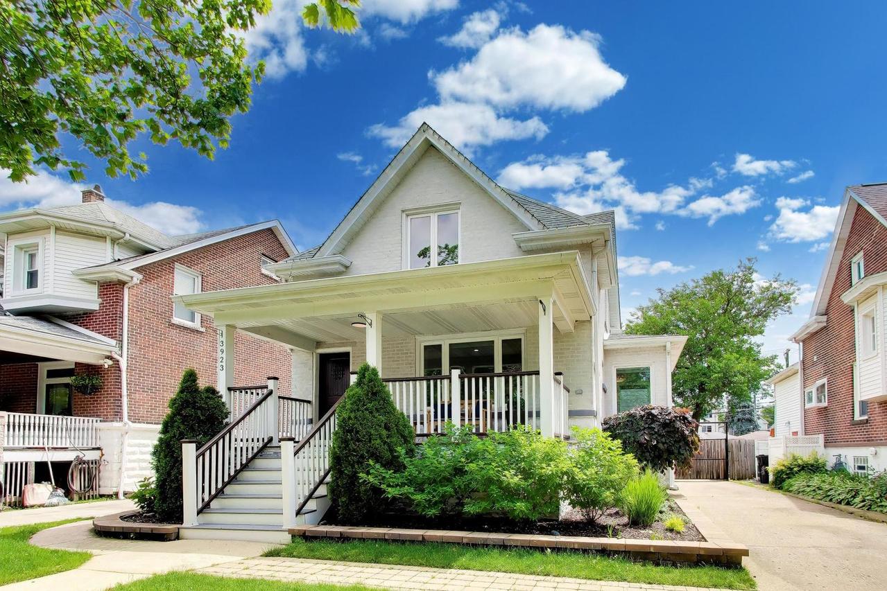 3923 N Kilbourn Ave., Chicago, IL 60641