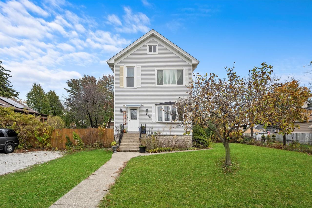 940 Troost Ave., Forest Park, IL 60130