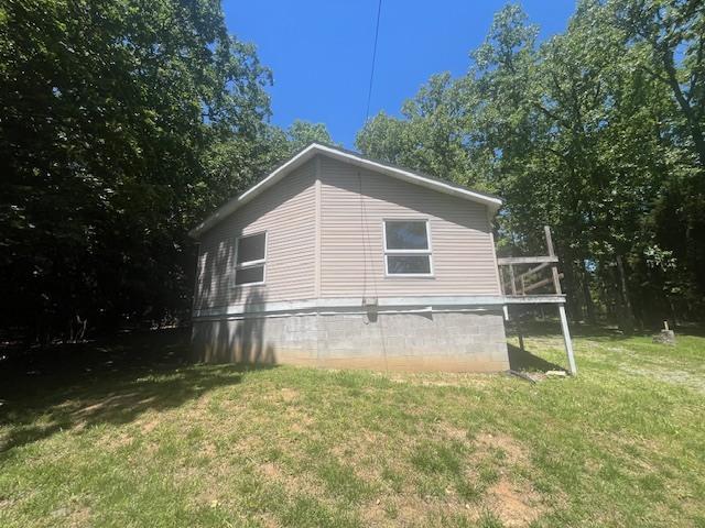 35 Sandy Point, Goreville, IL 62939