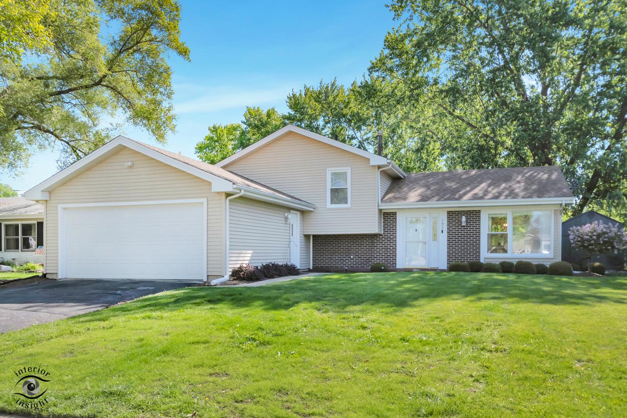 193 Grant Dr., Bolingbrook, IL 60440