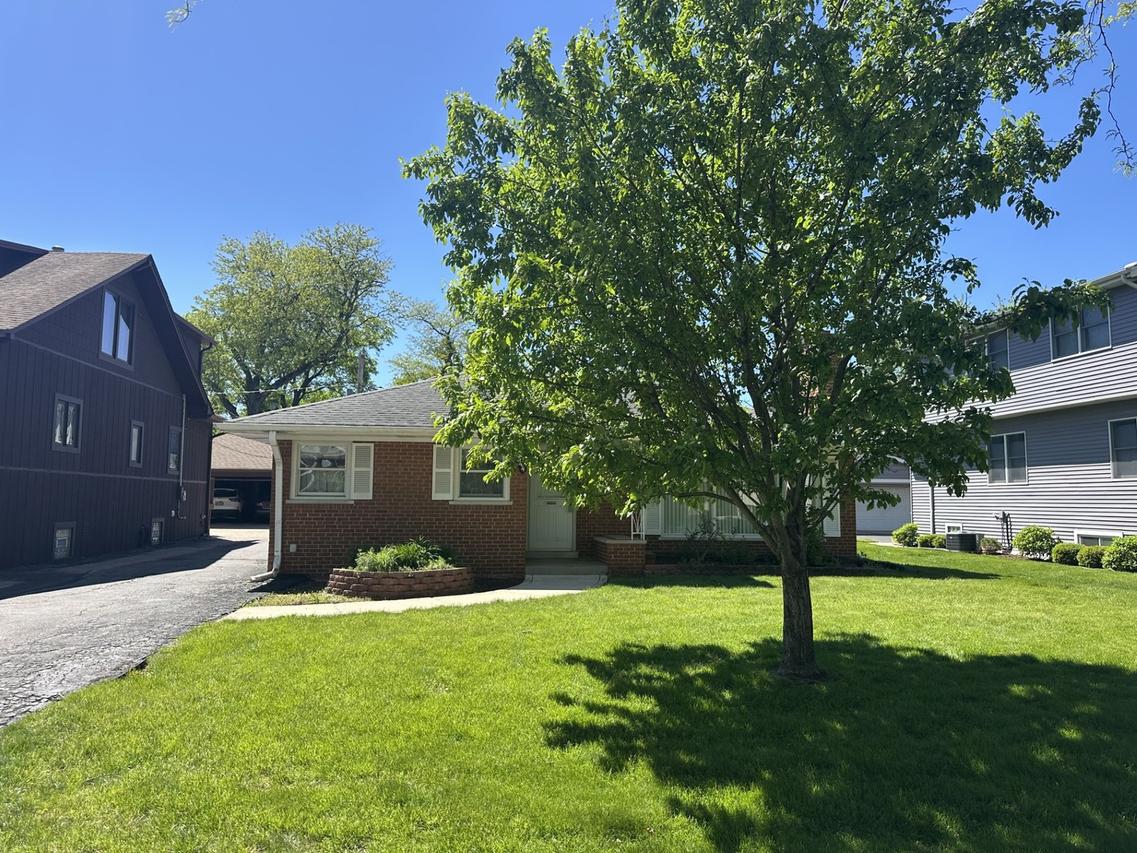 3844 Lawn Ave., Western Springs, IL 60558