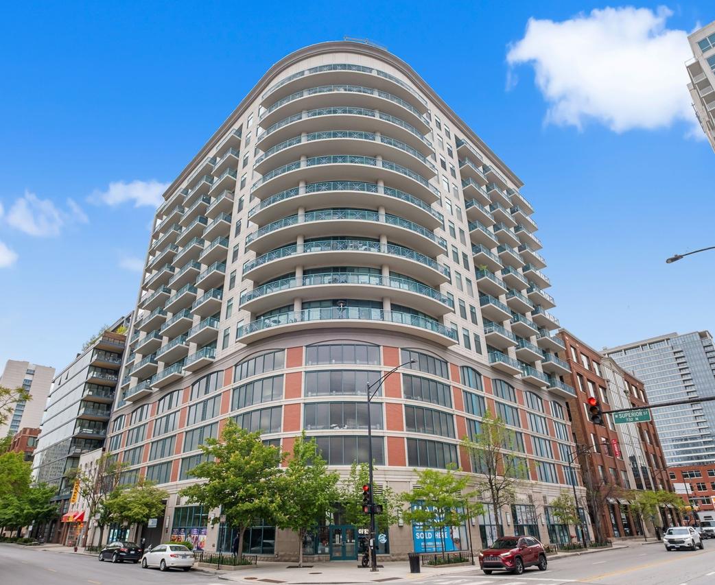 340 W Superior St. #1401, Chicago, IL 60654