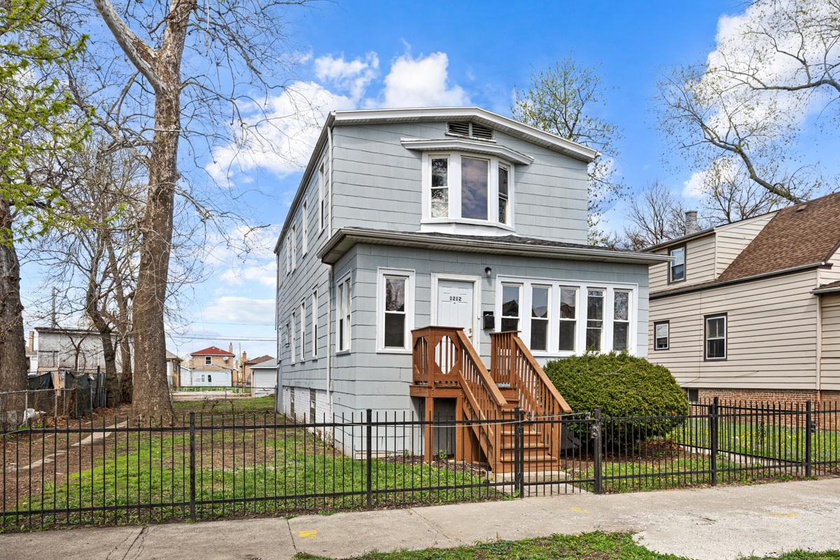 1212 W 96th St., Chicago, IL 60643