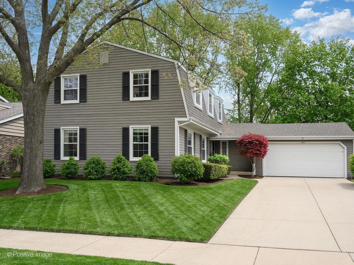 1615 S Kaspar Ave., Arlington Heights, IL 60005