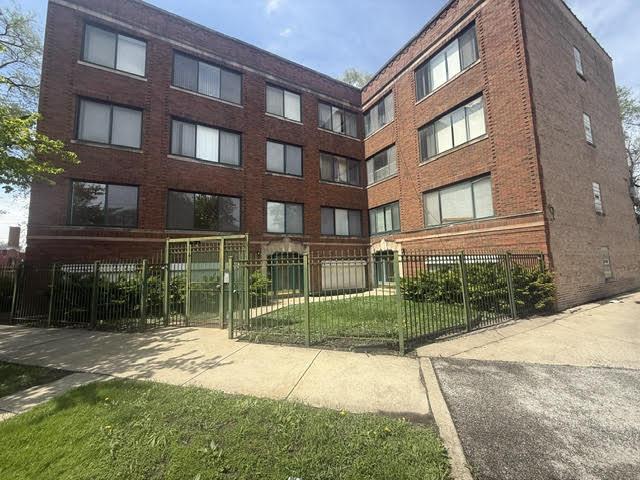 8008 S Ridgeland Ave. #2A, Chicago, IL 60617