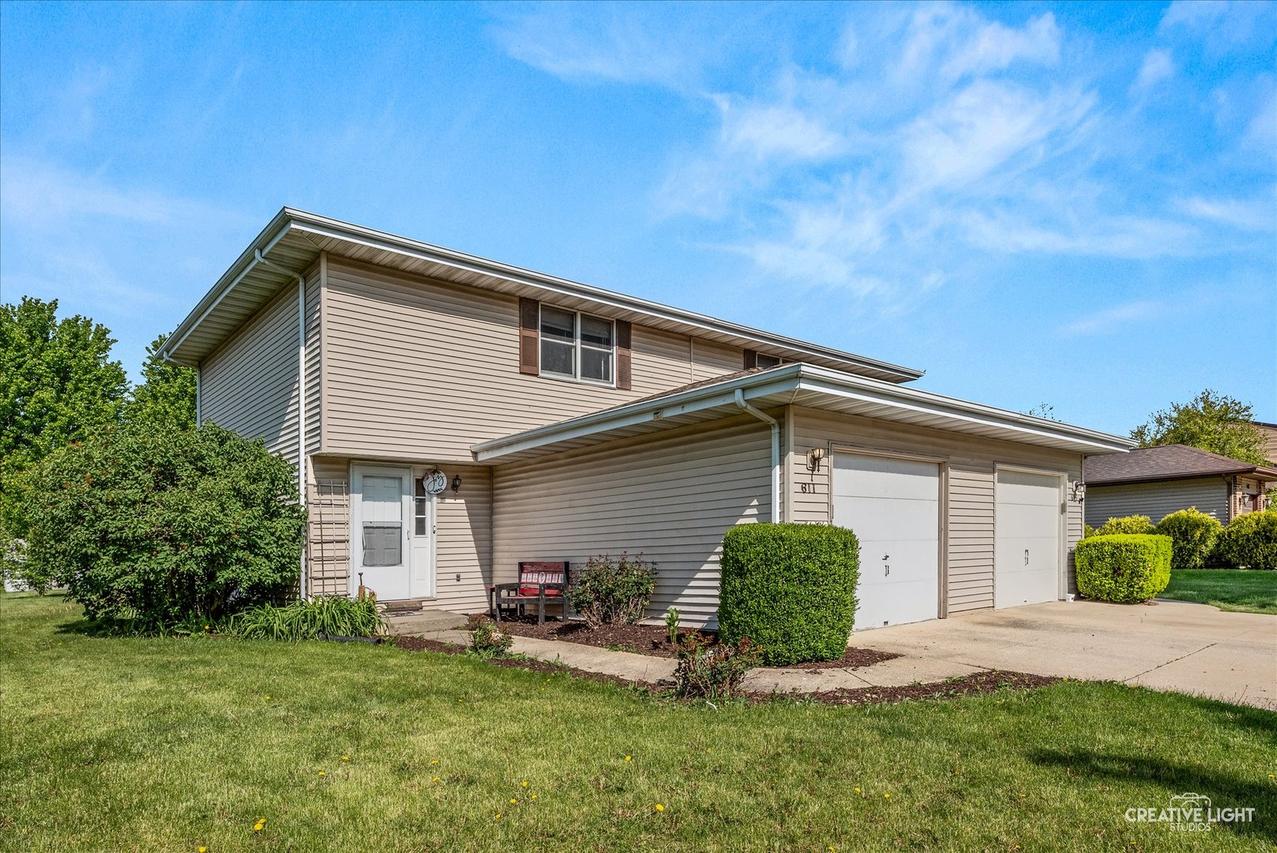 611 S Raven Rd., Shorewood, IL 60404