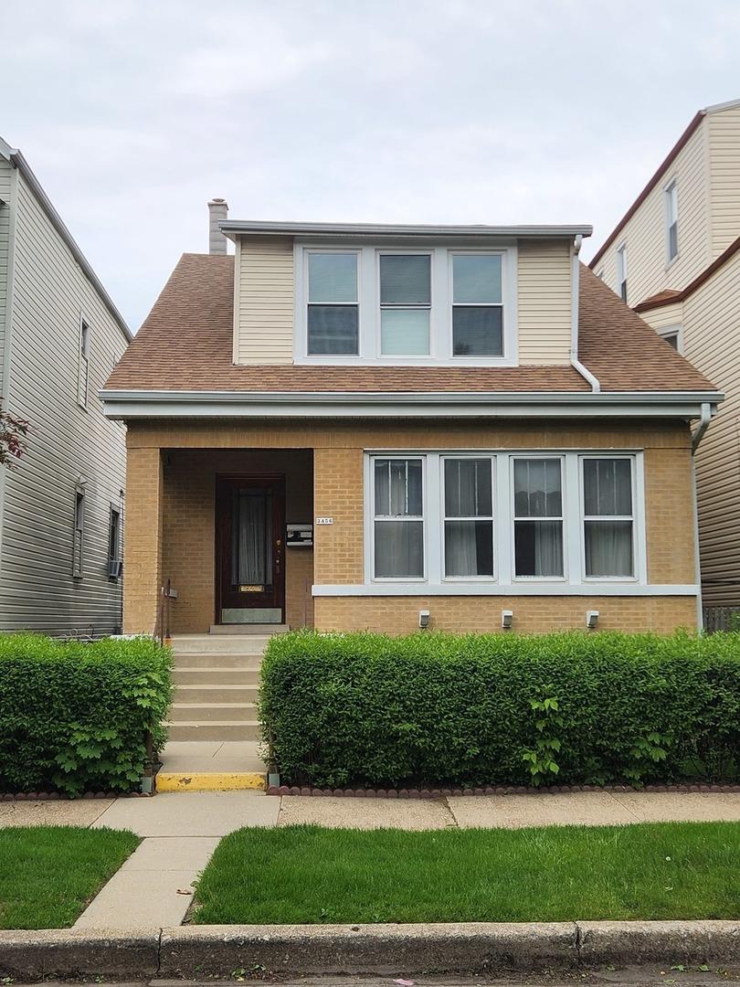3456 N Whipple St., Chicago, IL 60618