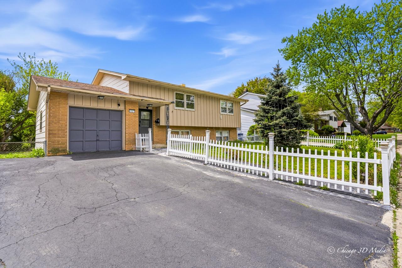 2627 Dana Ave., Waukegan, IL 60087