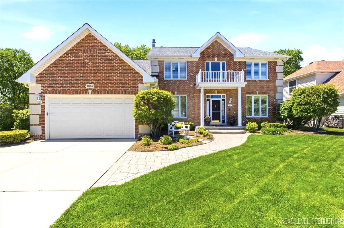 1914 N Ridge Ave., Arlington Heights, IL 60004