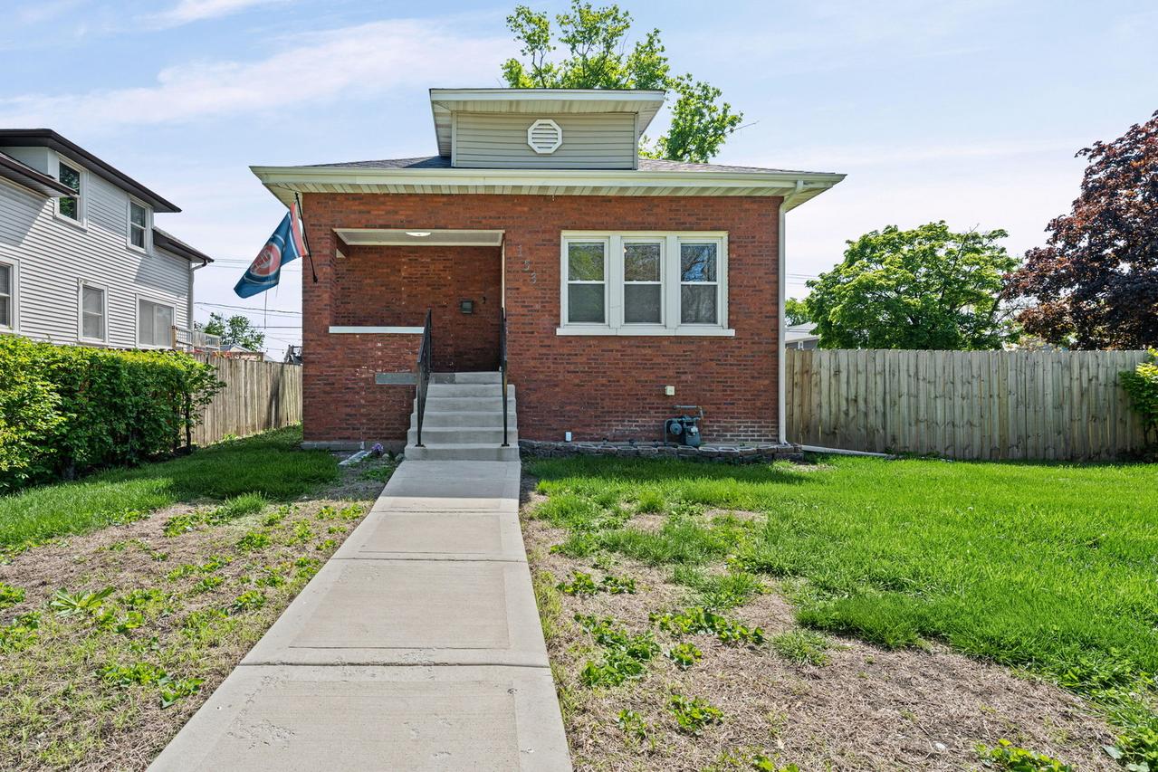 153 S 13th Ave., Maywood, IL 60153