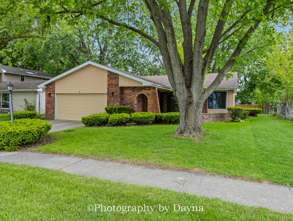 671 Bisaillon Ave., Bourbonnais, IL 60914