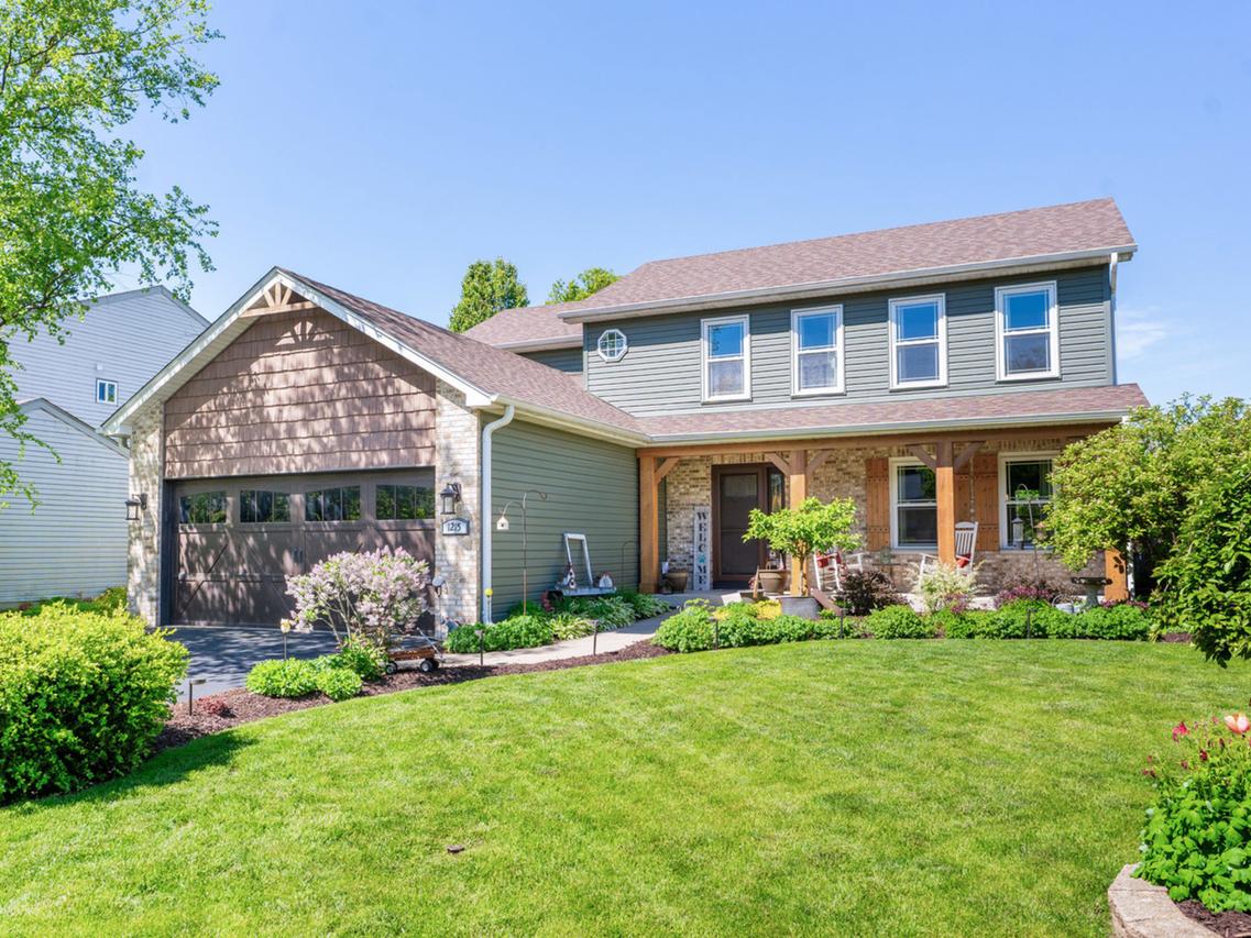 1215 Callaway Dr., Shorewood, IL 60404