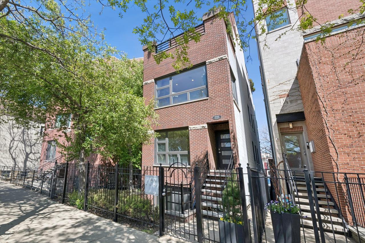 1725 N Sheffield Ave. #2, Chicago, IL 60614