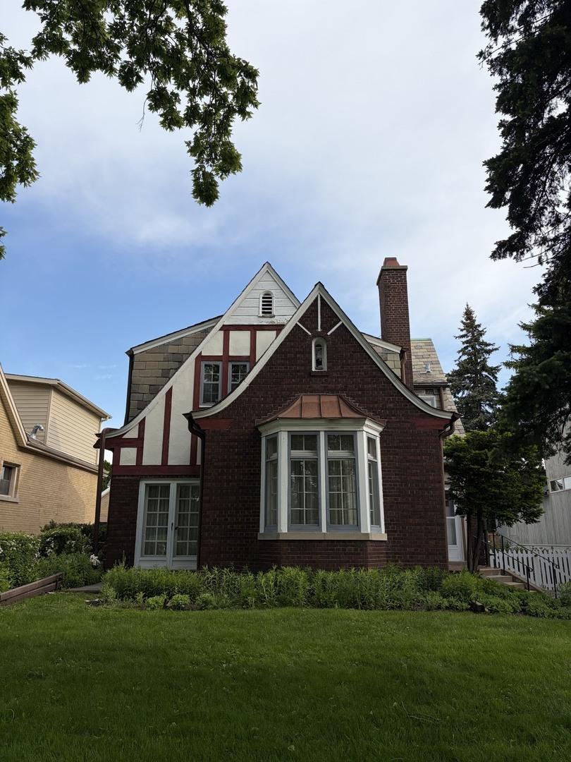 438 Berkshire St., Oak Park, IL 60302