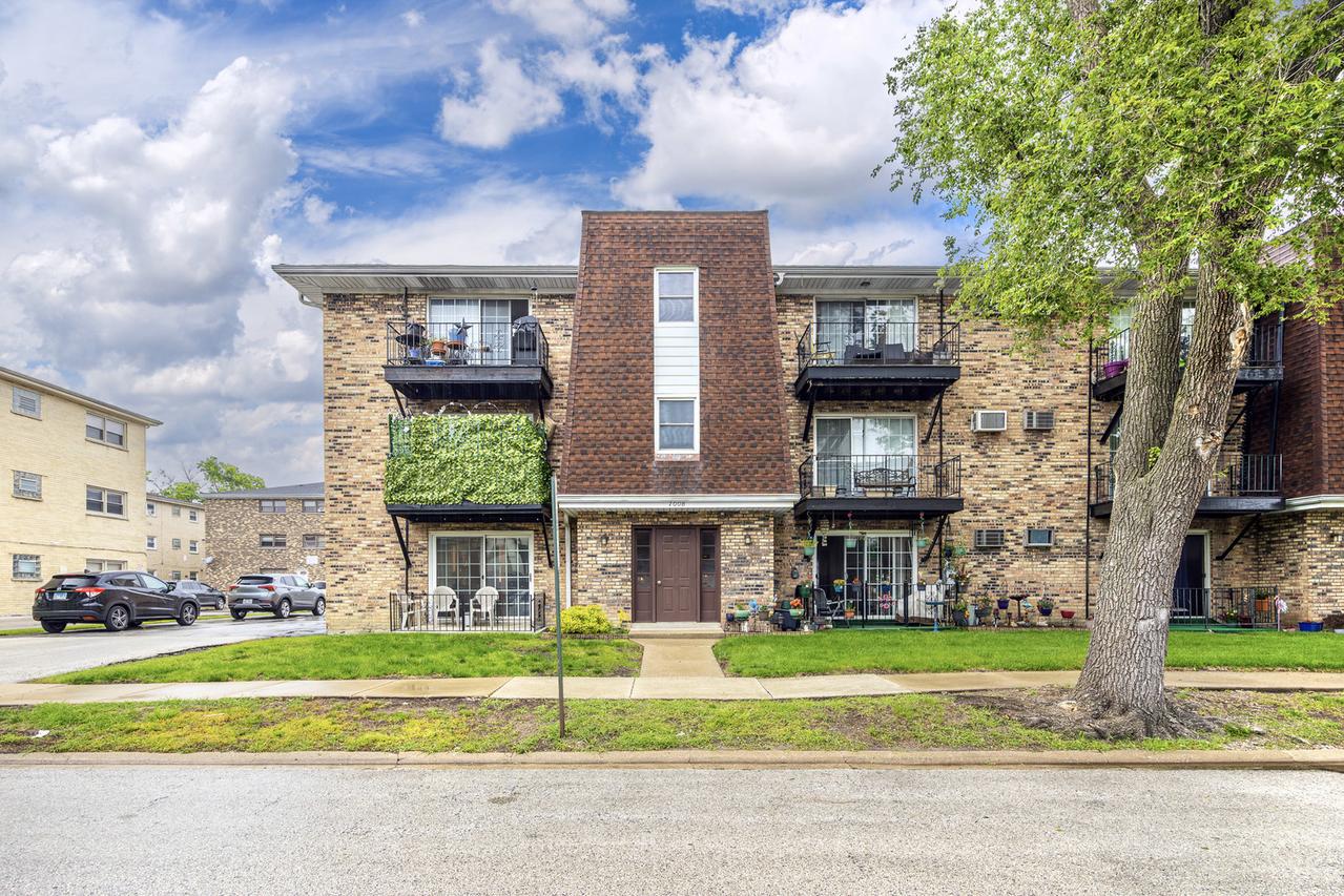 7008 Oconnell Dr. #101, Chicago Ridge, IL 60415