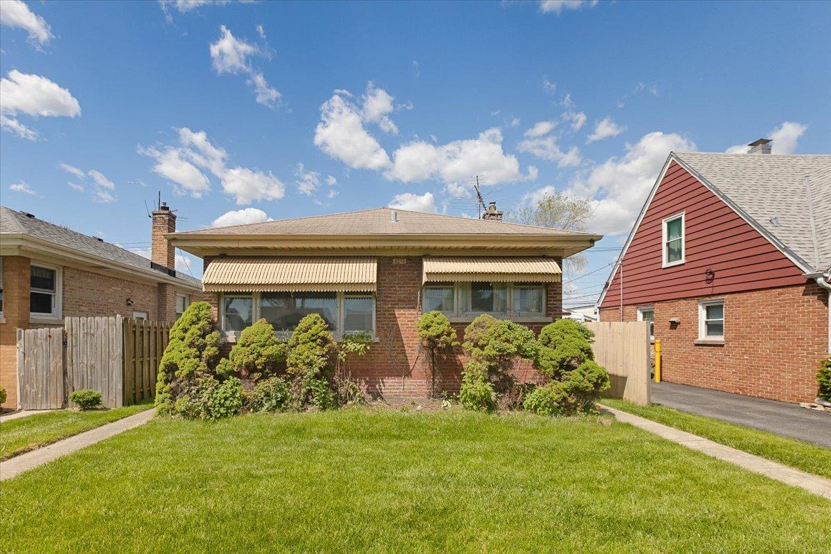 3218 Lincoln St., Franklin Park, IL 60131