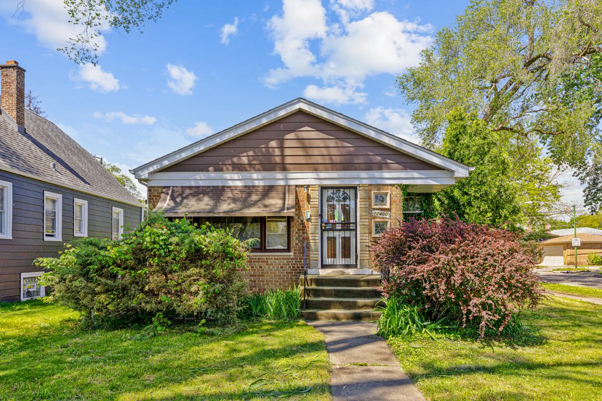 12400 S Lowe Ave., Chicago, IL 60628