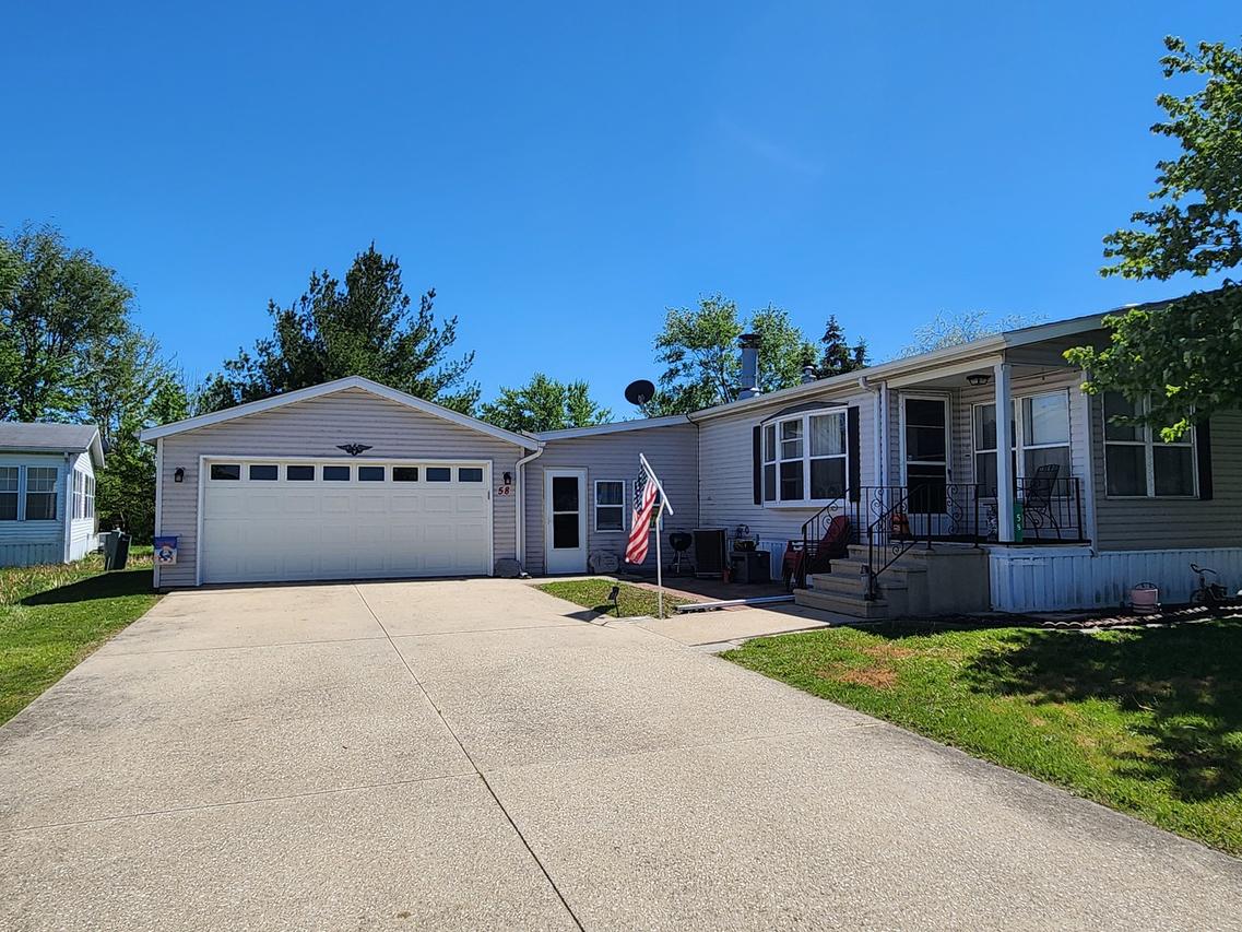 58 Norway Dr., Manteno, IL 60950