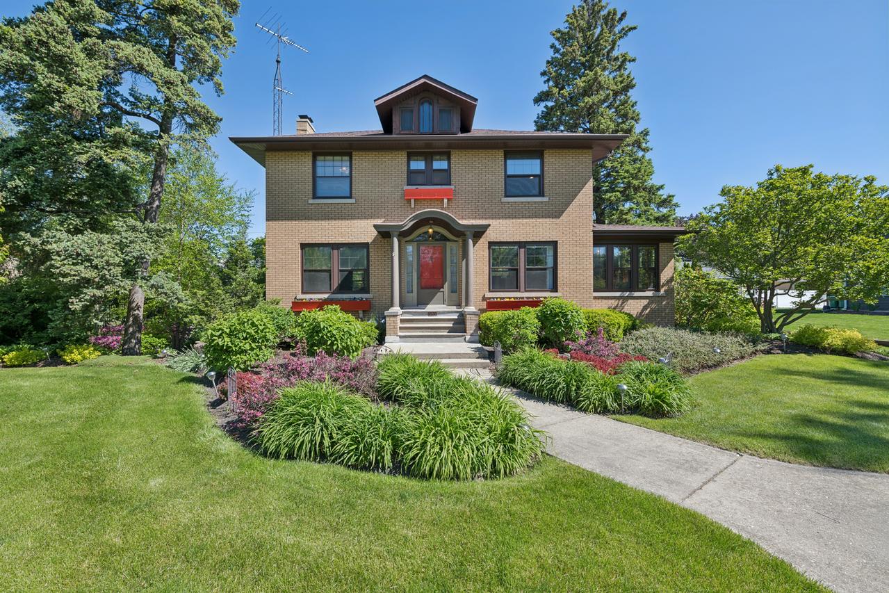 1103 Black Rd., Joliet, IL 60435