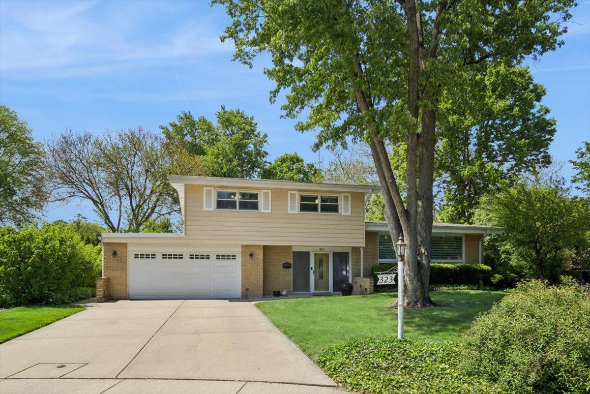 323 Vine St., Wilmette, IL 60091