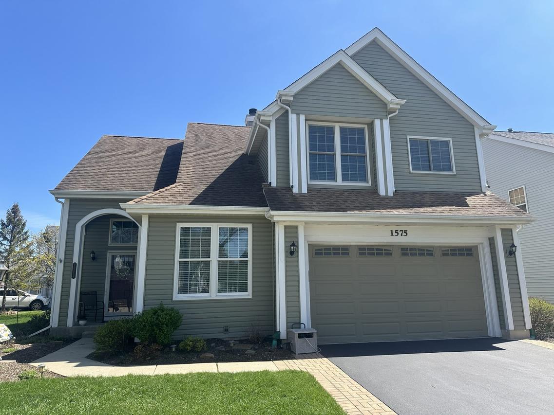 1575 Woodbury Cir., Gurnee, IL 60031