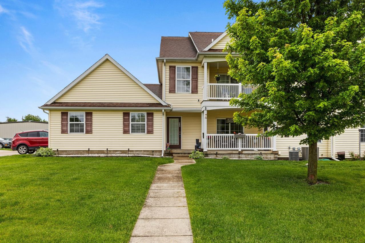 512 N James St., Tolono, IL 61880