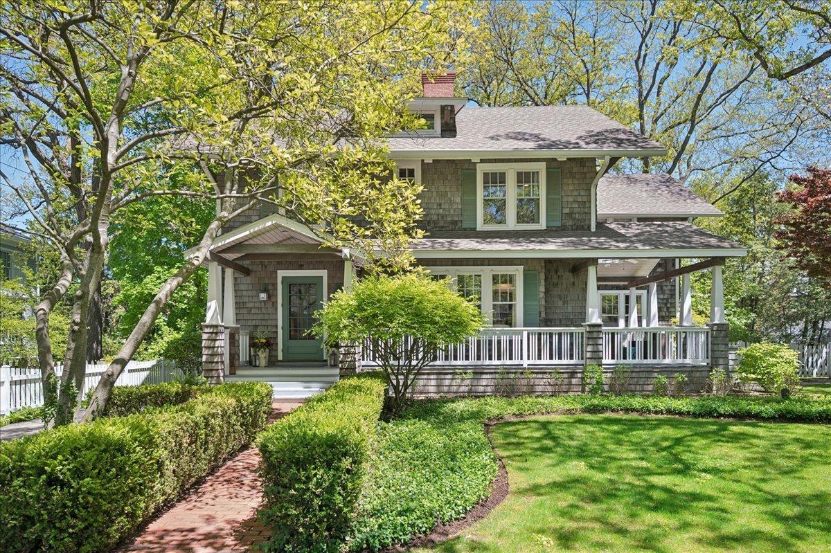 747 Lincoln Ave., Winnetka, IL 60093