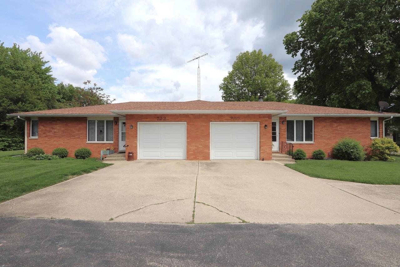 720-722 E North St., Morris, IL 60450