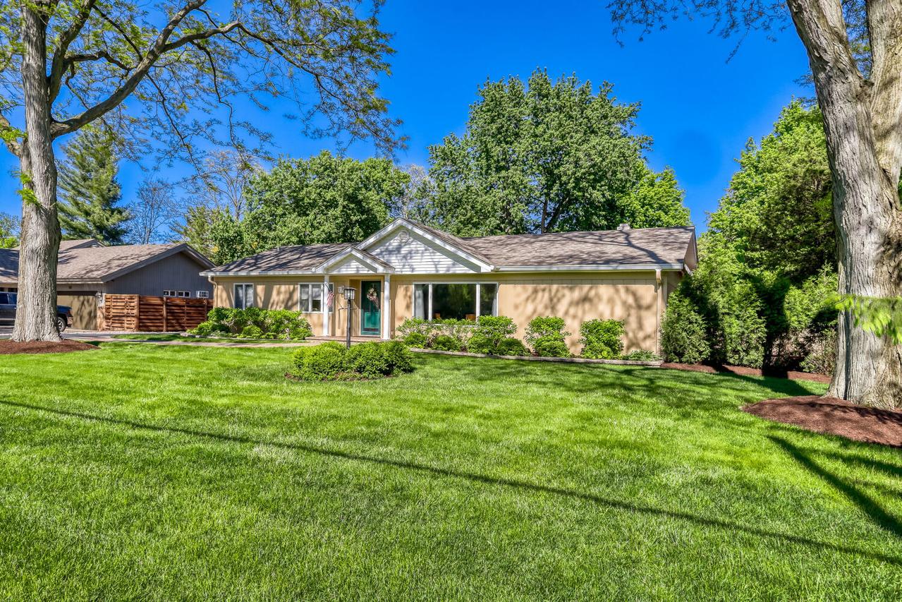 8035 Wolf Rd., La Grange, IL 60525