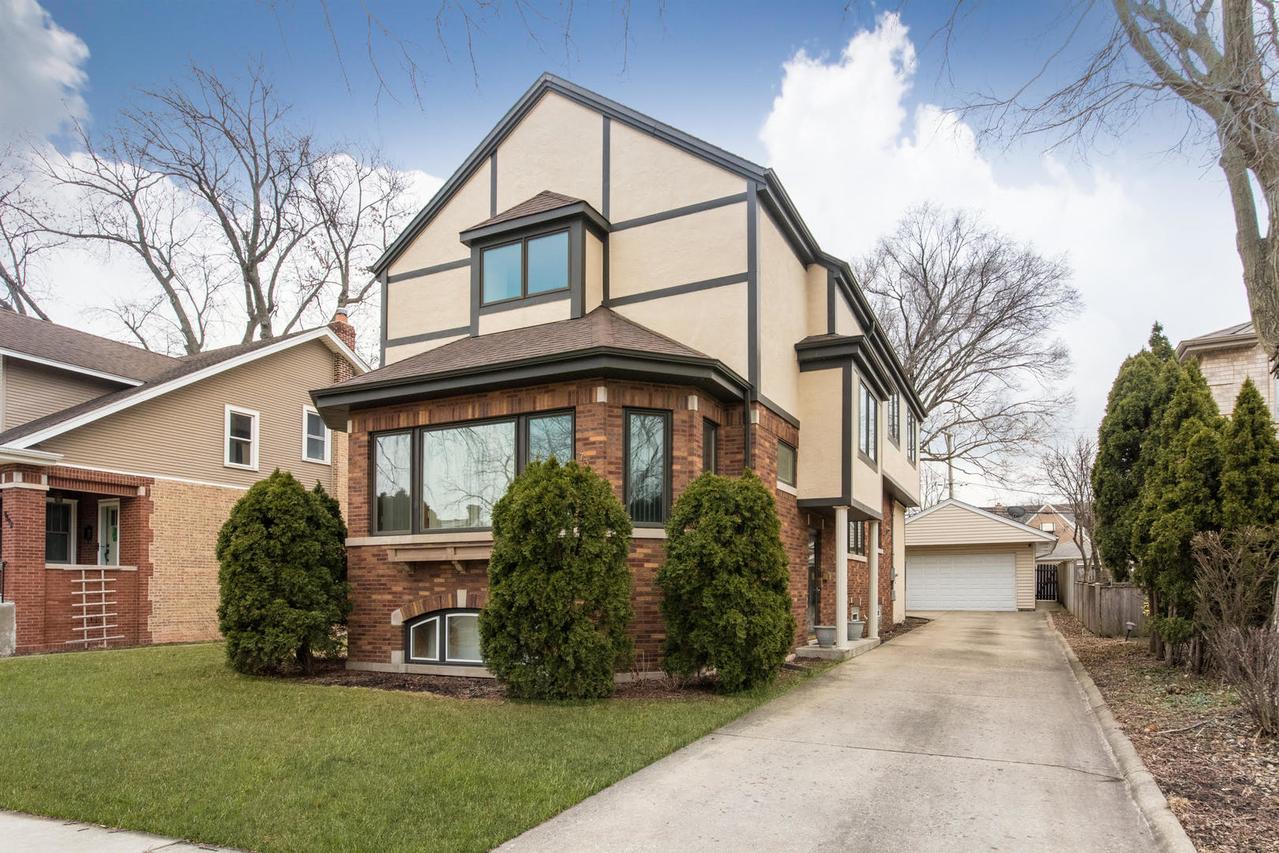 7349 W Ibsen St., Chicago, IL 60631