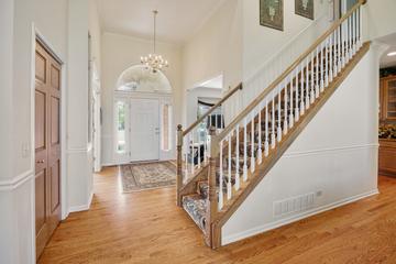 10902 Red Hawk Ln., Spring Grove, IL 60081