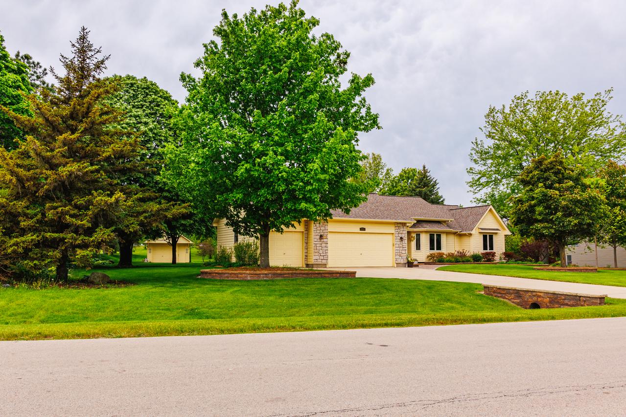 2005 Bernadette Ln., Yorkville, IL 60560