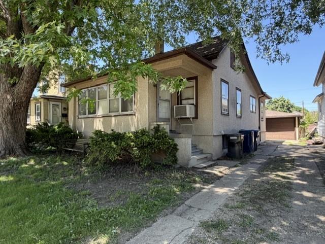 55 2nd St., Lasalle, IL 61301