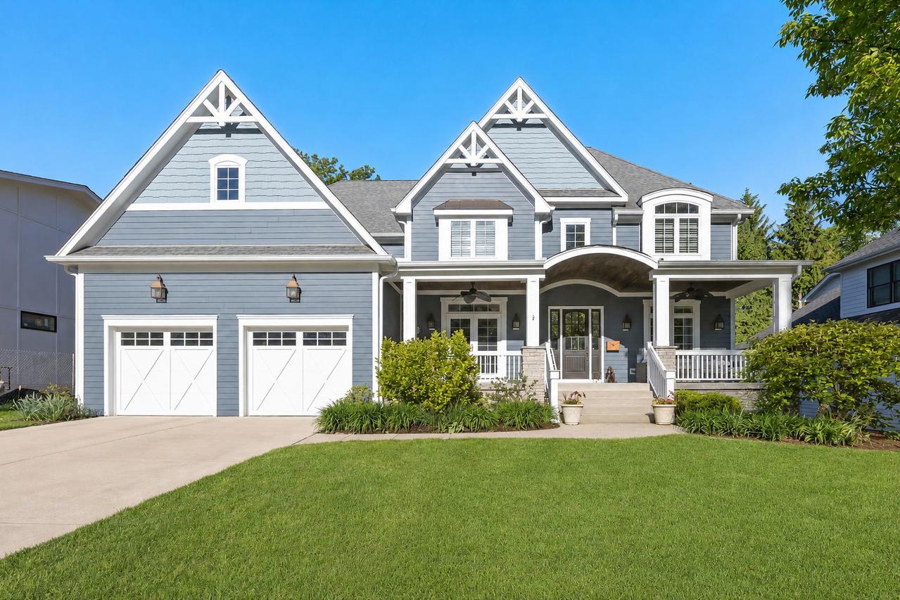 641 S Loomis St., Naperville, IL 60540
