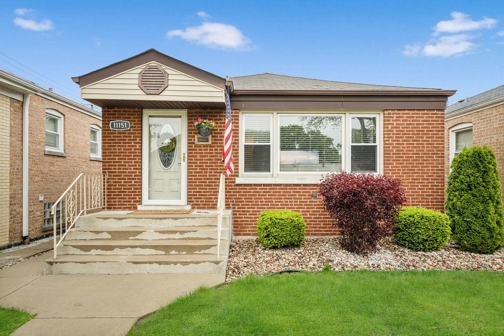 11151 S Christiana Ave., Chicago, IL 60655
