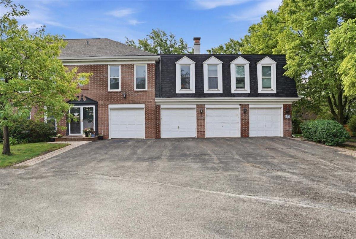 837 Garfield Ave. #A, Libertyville, IL 60048