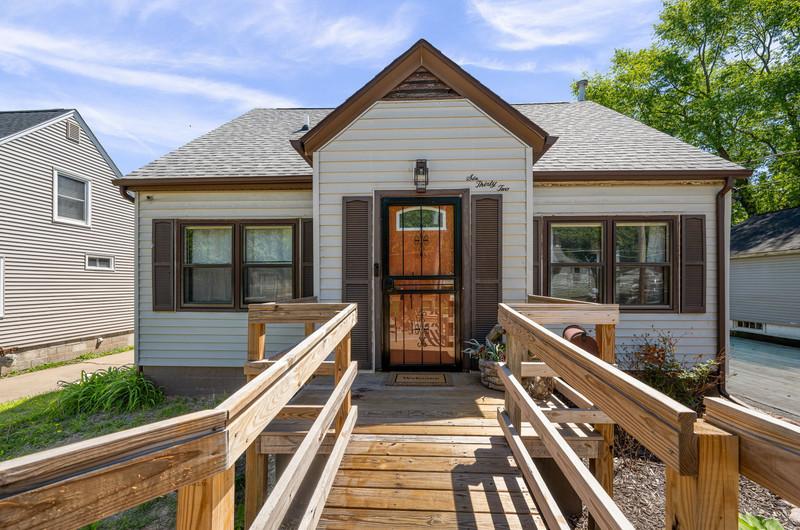 632 N Russell St., Geneseo, IL 61254