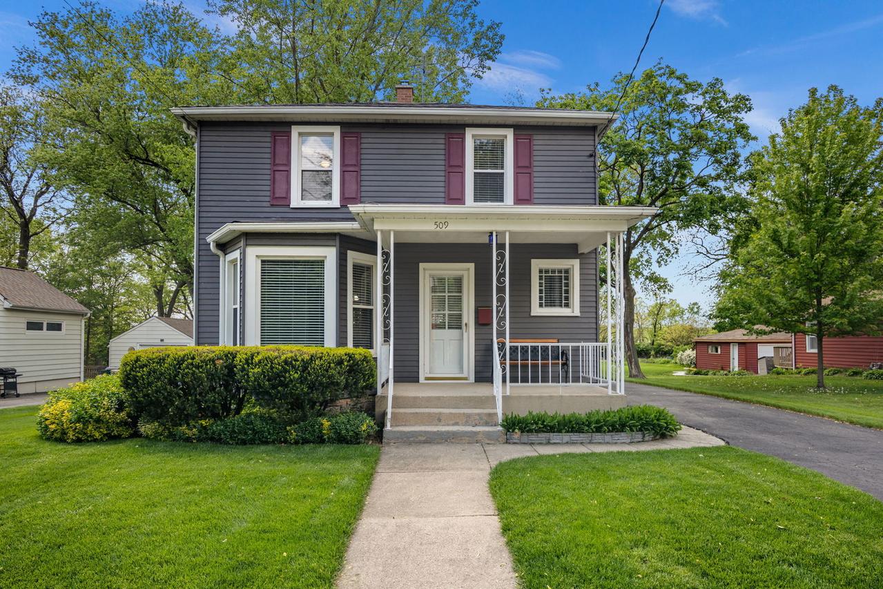 509 S Van Buren St., Batavia, IL 60510