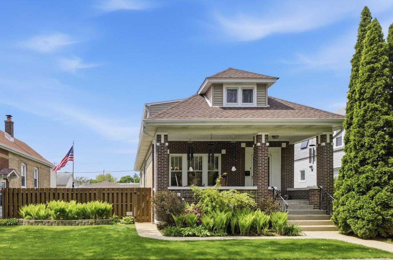 5320 N Lovejoy Ave., Chicago, IL 60630