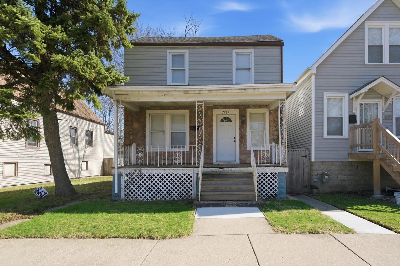7219 S Wood St., Chicago, IL 60636