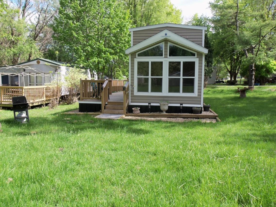 24/48&49 Woodhaven Dr., Sublette, IL 61367