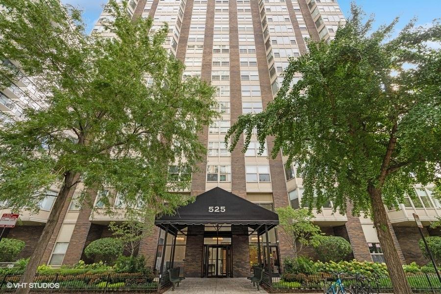 525 W Hawthorne Pl. #2407, Chicago, IL 60657