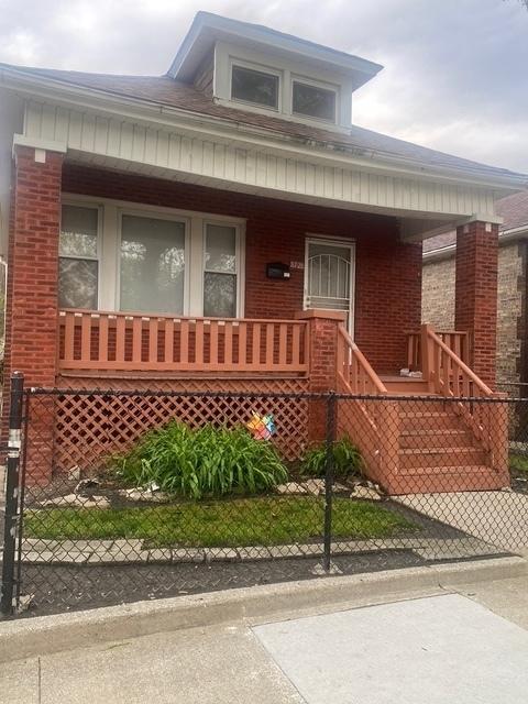 8728 S Carpenter St., Chicago, IL 60619