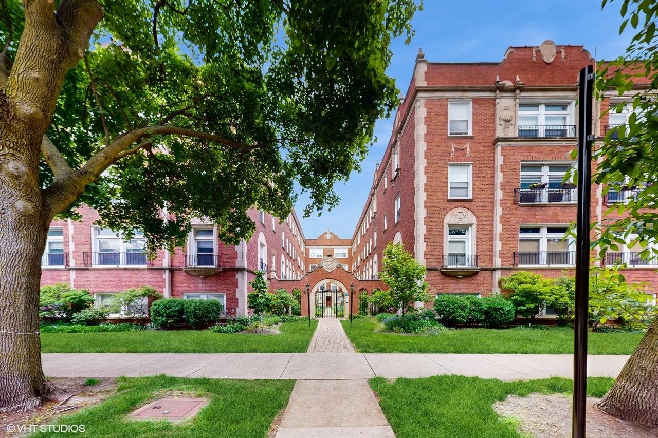 1546 W Sherwin Ave. #2N, Chicago, IL 60626
