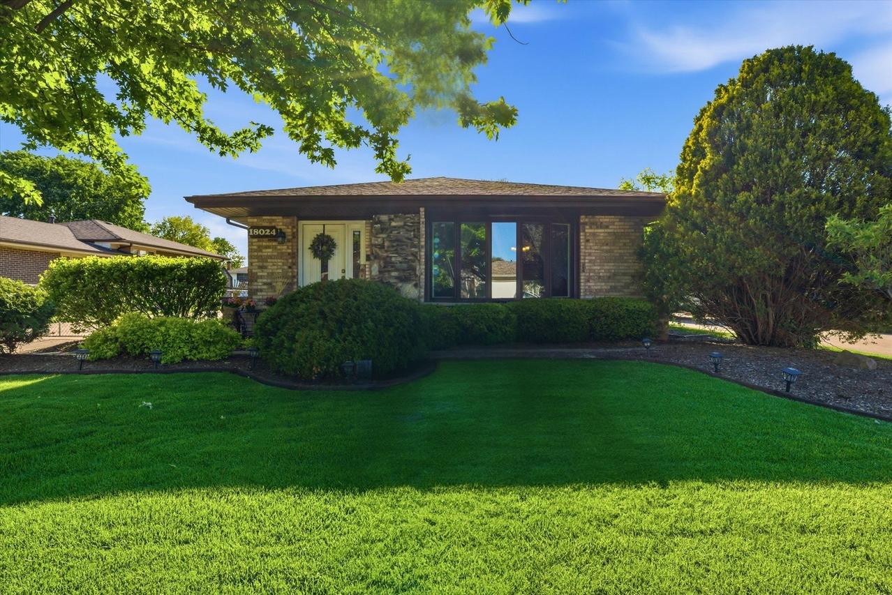 18024 65th Ave., Tinley Park, IL 60477