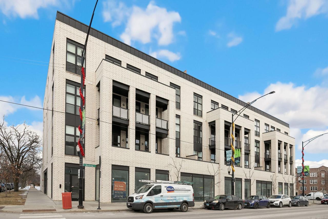 4405 N Richmond St. #205, Chicago, IL 60625