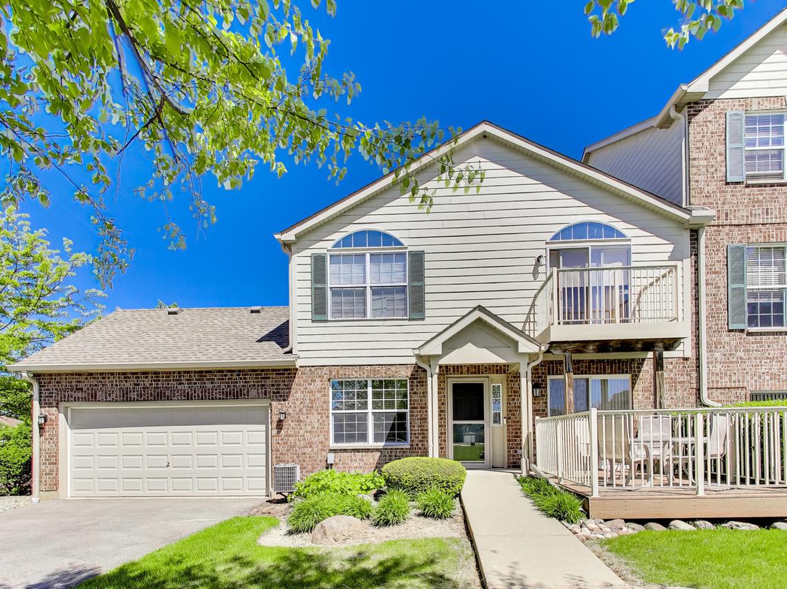 5311 Glenbrook Tr., Mchenry, IL 60050
