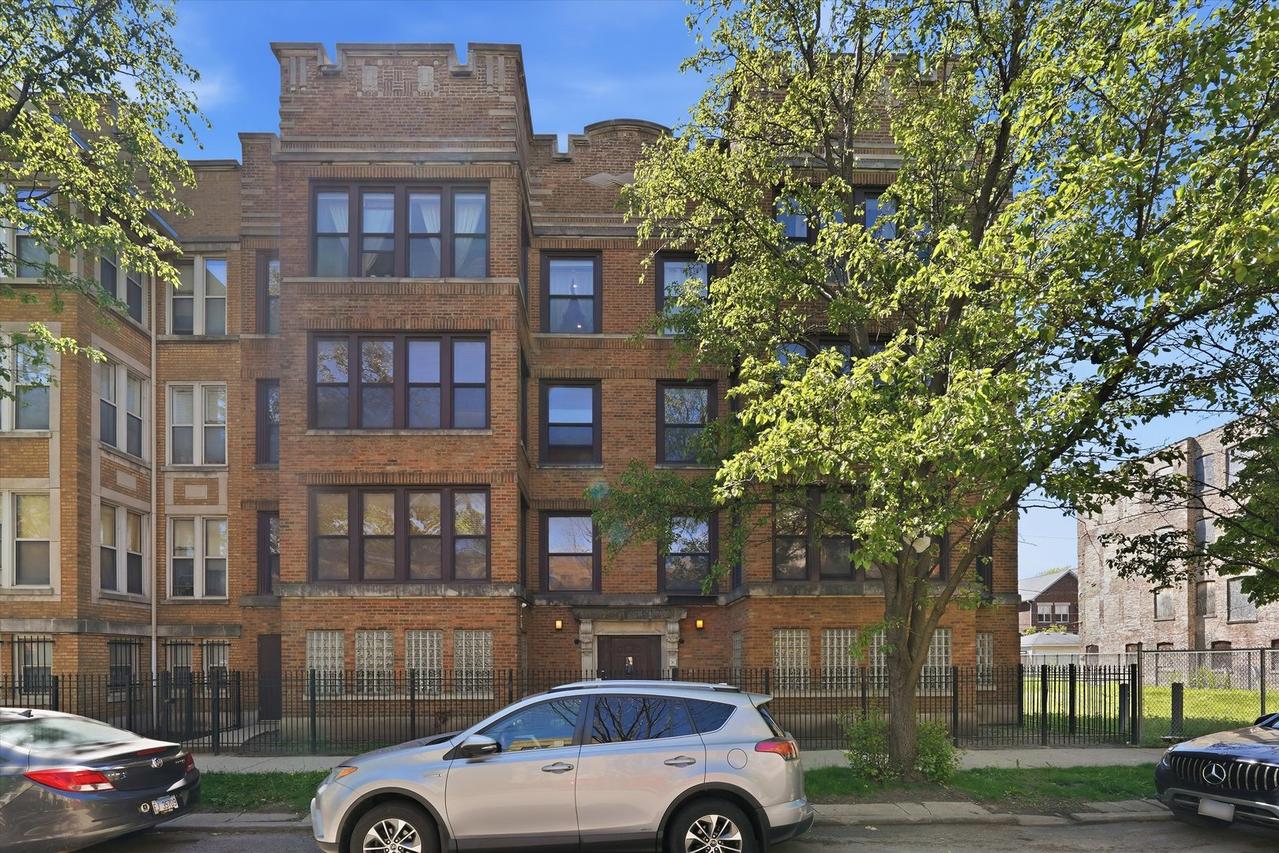 4740 S Ingleside Ave., Chicago, IL 60615
